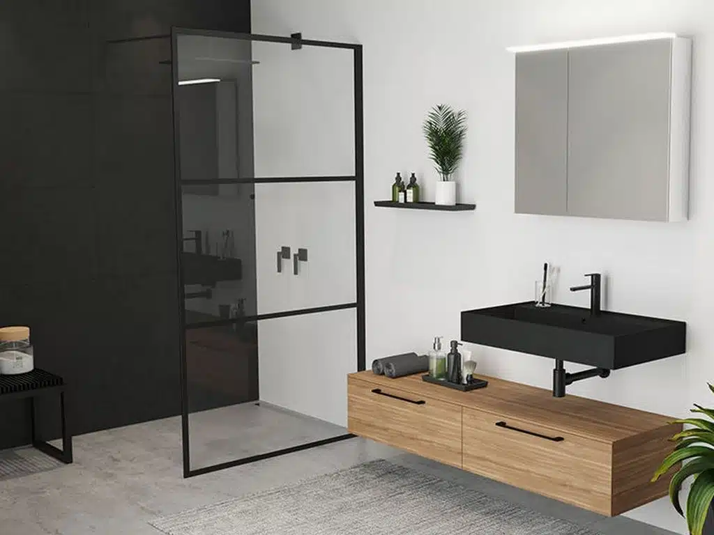 Comment créer une atmosphère chic avec un meuble salle de bain noir et bois
