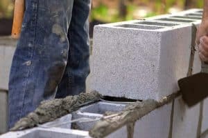 Une nouvelle façon de construire : le parpaing décoratif