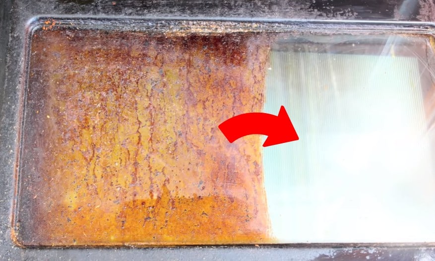Comment nettoyer de la graisse brûlée ?